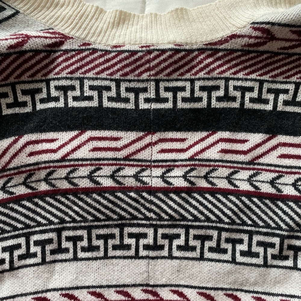 ARITZIA patterned cardigan - Picture 7 of 7